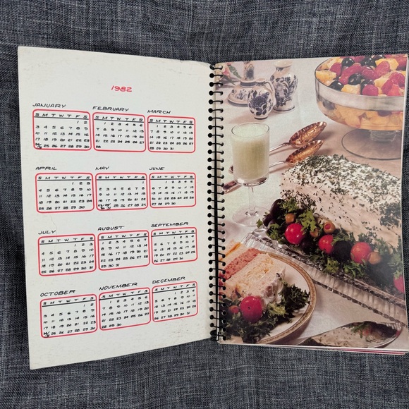 “Best Of Bridge” - What’s Next 1983 Calendar/Cookbook - Picture 4 of 6